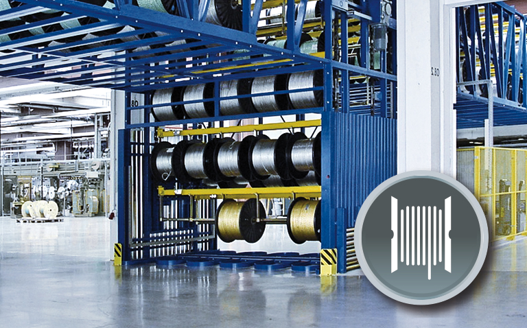 Safe cable reel intralogistics